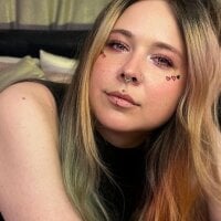 MarlaShine webcam model