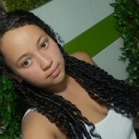 Luna_tenderly webcam model