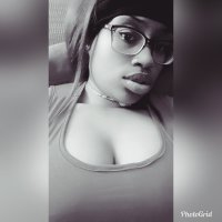 xXCum4MeXx's Offline Chat Room