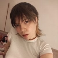 mollypop_ webcam model