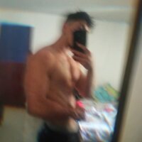 santiago_xxx01's Avatar Pic