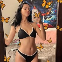 TinaRaeOfficial: δωμάτιο συνομιλίας εκτός σύνδεσης