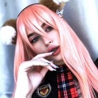 Pinku_kitsune's Profile Pic
