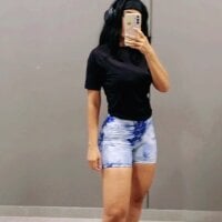 Rebbeca_smithx18 Adlı Modelin Çevrimdışı Sohbet Odası