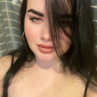 ห้องแชทออฟไลน์ของ DinaMoore