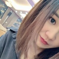 Offline chat soba modela Cali-Na