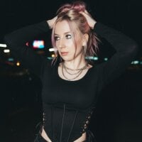 JustKerry webcam model