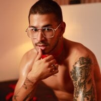 CatchingStraight's Avatar Pic