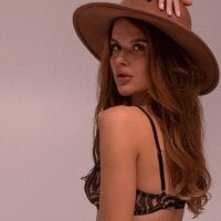 Miss_MiaMIA webcam model