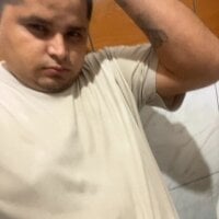 Luis112534 webcam model