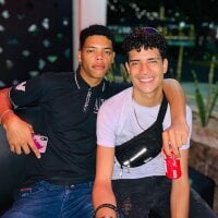 STREAME_GUYS