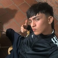 Skinny_boyx webcam model