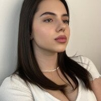 غرفة دردشة AdeleBridges دون اتصال
