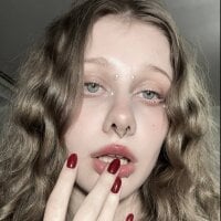 L1ttleKiki's Avatar Pic