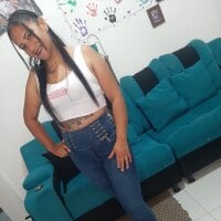 ห้องแชทออฟไลน์ของ AngelaClarxk