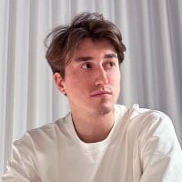 JohnnyCastleman অফলাইন চ্যাট রুম