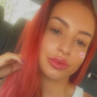 OnlyAmira's Offline Chat Room