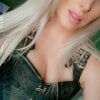 squirt_gunn's Offline Chat Room
