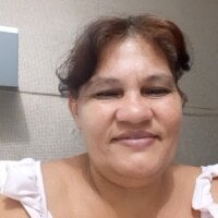 sexytatihot's Offline Chat Room