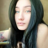 KellyLopez offline chatrum