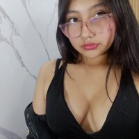 Bella1_sub Cameră chat offline