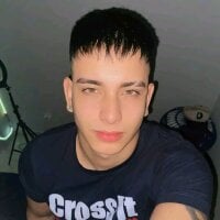 Yonita27 webcam model