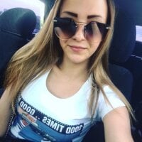 Maloney_Hunt Cameră chat offline