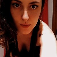 bebaameba Adlı Modelin Çevrimdışı Sohbet Odası