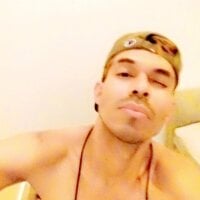 romanromero18のオフラインチャットルーム