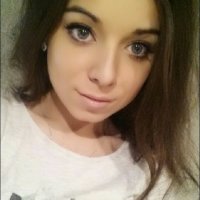 Cindy20 Adlı Modelin Çevrimdışı Sohbet Odası