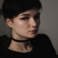 broken_but_cute's Offline Chat Room