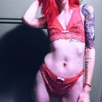 NerdyGirl's Offline Chat Room