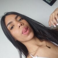 -Naomyy- webcam