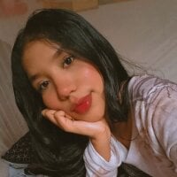 AmaiaBliss webcam model