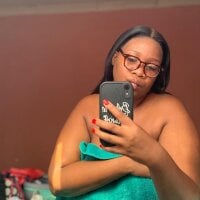 ebonycardib's Offline Chat Room