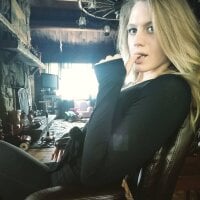 Aliceinunderwearxxx69 offline chatrum