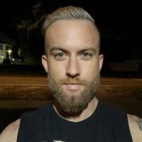 RickOSheaXXX's Offline Chat Room