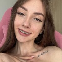 Mia_bunnyy webcam