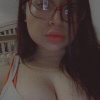 mamivivis' Offline Chat Room