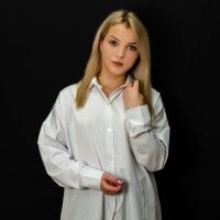 ElizaKerr's Offline Chat Room