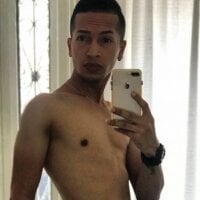 Diegosavage3 webcam model