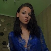 EmilyLuxuryGirl webcam model