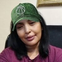 sexy69hotmum Adlı Modelin Canlı XXX Sohbeti