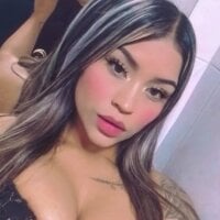 Rosse_Jeane_v_ Adlı Modelin Çevrimdışı Sohbet Odası