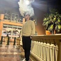 touchhme121's Avatar Pic