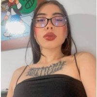karen_tf webcam model