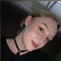 KatrinaFlame's Offline Chat Room