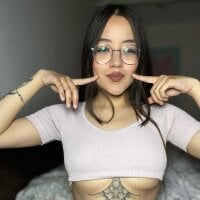 mayaamor model avatar