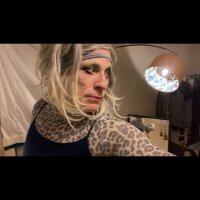 BiancaMoon's Offline Chat Room