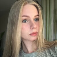Luckykisses webcam model